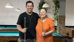 el clasico pool zodiaco de monte grande cumplio 30 anos como punto de encuentro en la ciudad