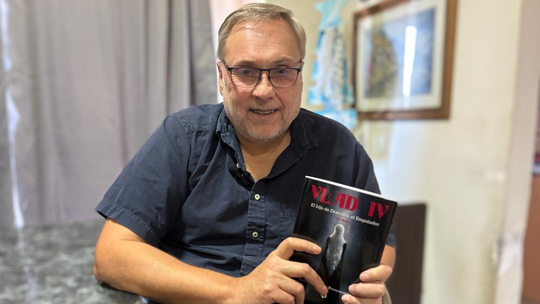 Vlad IV: la historia sobre Draculia que nació en Monte Grande