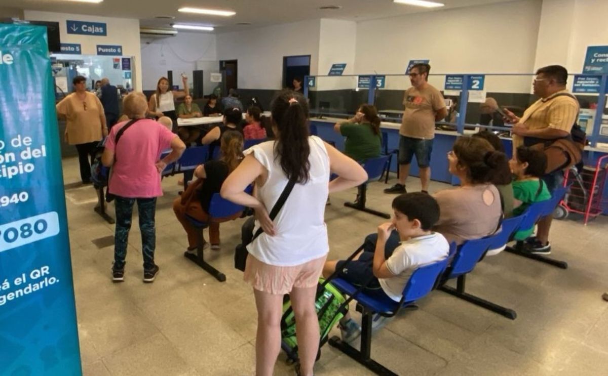 Los nuevos Puntos Inclusivos funcionan en distintos CGM para acercar trámites y asesoramiento a vecinos de Lomas. Los nuevos Puntos Inclusivos funcionan en distintos CGM para acercar trámites y asesoramiento a vecinos de Lomas.