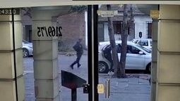 asi le robaron el auto a un uber en lanus: delincuentes agredieron al chofer y la pasajera