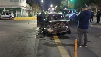 Otro violento choque en una esquina de Lomas: cuatro heridos