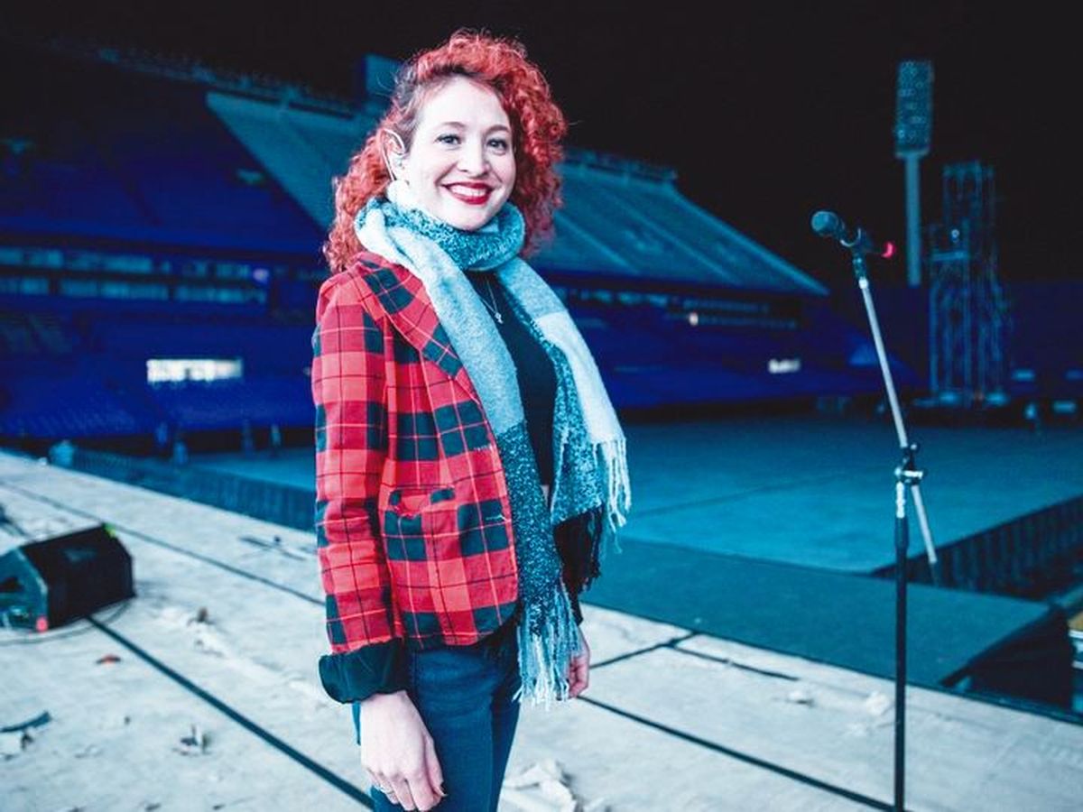 La artista de Lanús ensayando en el estadio vacío de Vélez. 