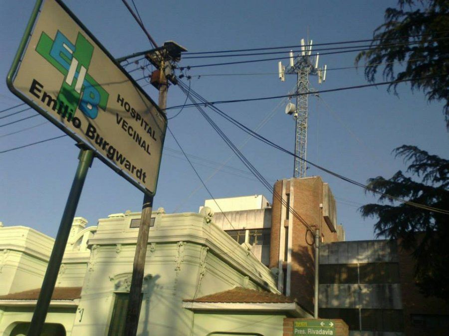La antena del Hospital Burgwardt, antes de ser desmantelada.
