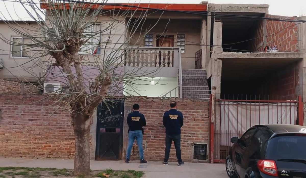 Cayó una banda que vendía drogas en Monte Grande: allanamientos y detenciones