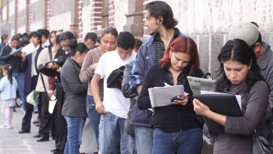 Provincia de Buenos Aires: el desempleo llegó al 9,5% y el consumo en supermercados cayó más de 10%