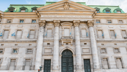 El Gobierno transformó al Banco Nación en una Sociedad Anónima