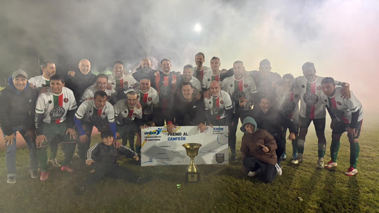 ADUES Sport: Santa Rita y La Martona Black son campeones del Master