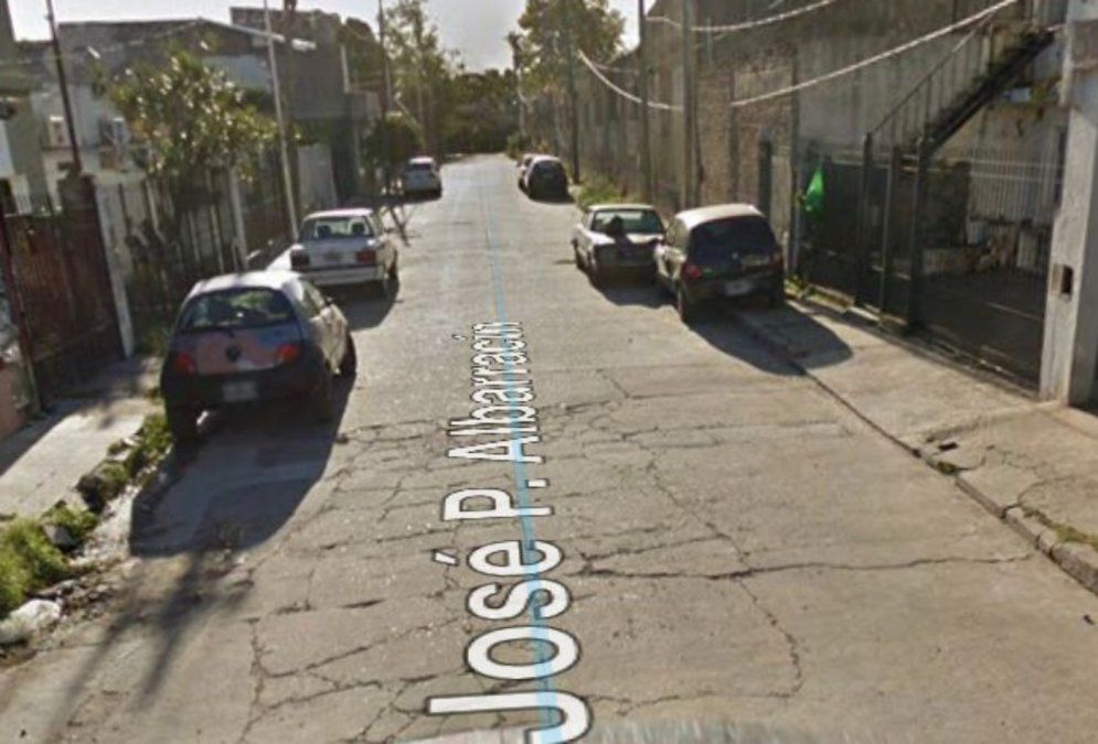 En la calle Albarracín, Lanús Este, sucedió el femicidio seguido de suicidio.