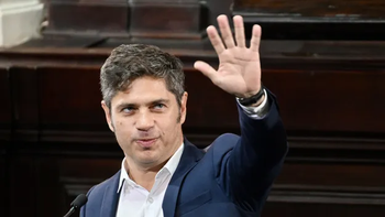 Kicillof firmó el decreto para universalizar el jardín de 3 años en la provincia de Buenos Aires