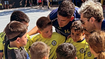 Burzaco: perdió todo y el club de sus amores le permitió volver a empezar