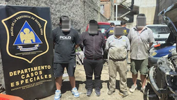 desarticularon una banda que vendia y desguazaba autos robados en la matanza
