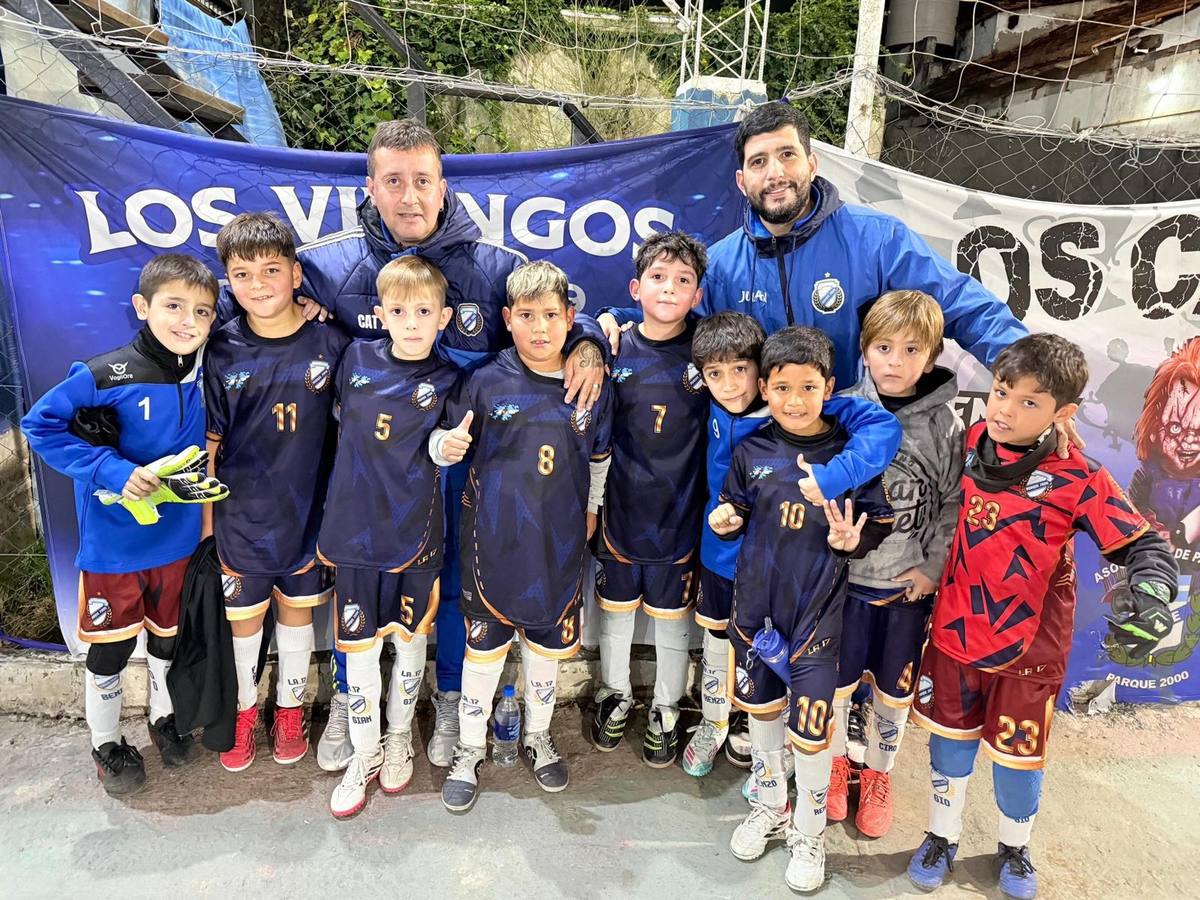 La categor&iacute;a 2017 de Club Parque 2000.