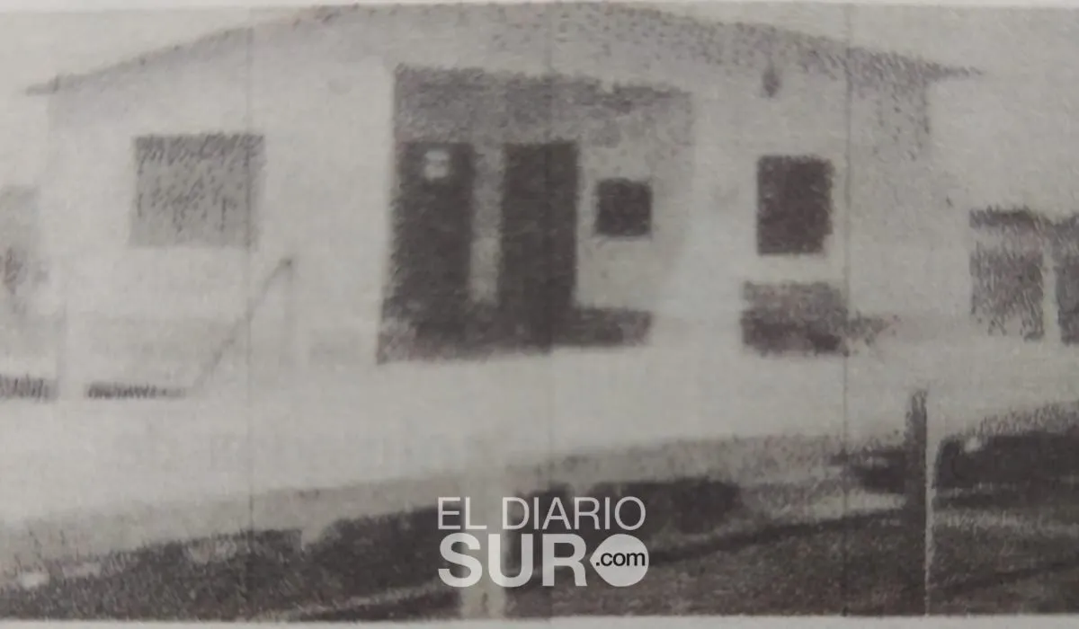 La estación, entonces apeadero, de El Jagüel tras su inauguración. 