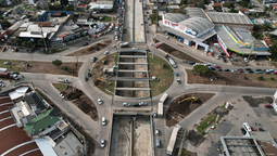 habemus viaducto de burzaco: se llamara papa francisco