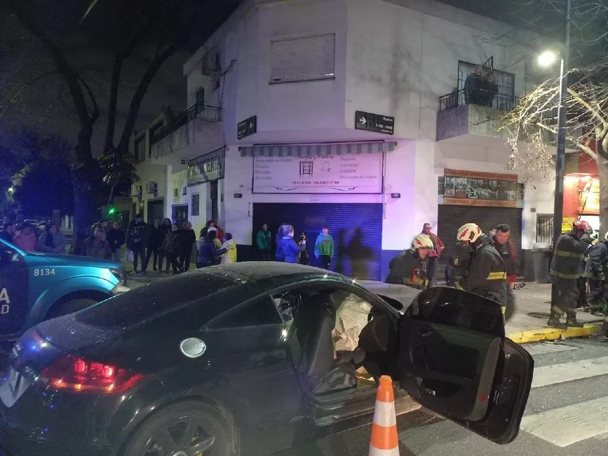 Así quedó el Audi TT que conducía Kaleb Di Masi luego de haber estado en Monte Grande.