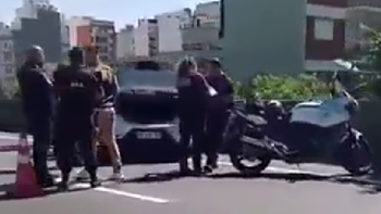 Tiroteo en la Autopista 25 de Mayo: policías se enfrentaron con tres sospechosos