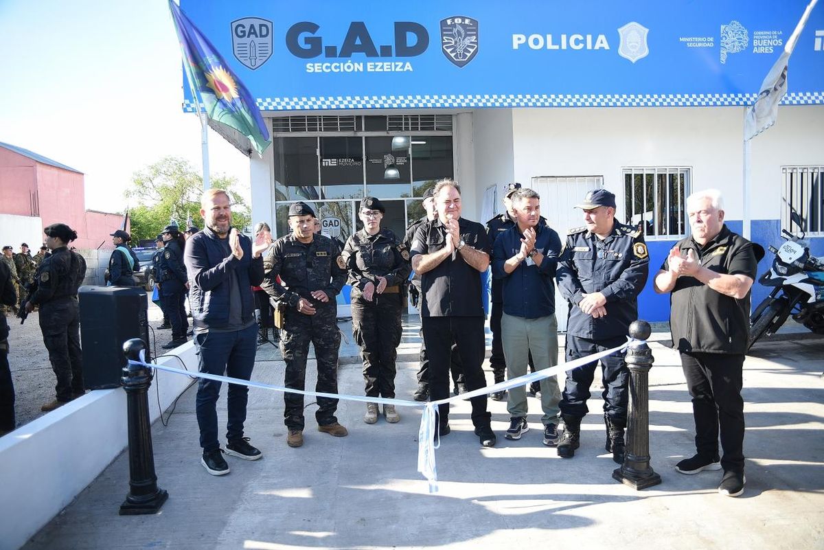 El Municipio de Ezeiza en la inauguración de la nueva sede del GAD. El Municipio de Ezeiza en la inauguración de la nueva sede del GAD.