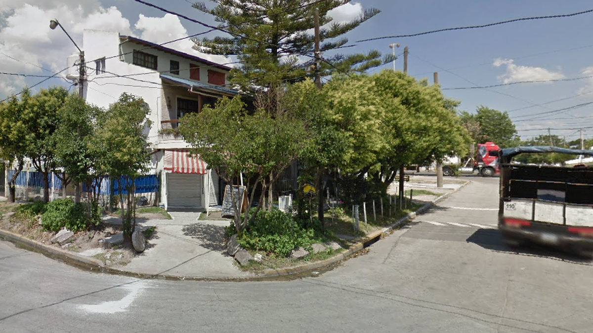 La esquina donde ocurrió el asalto en San Francisco Solano, Almirante Brown.