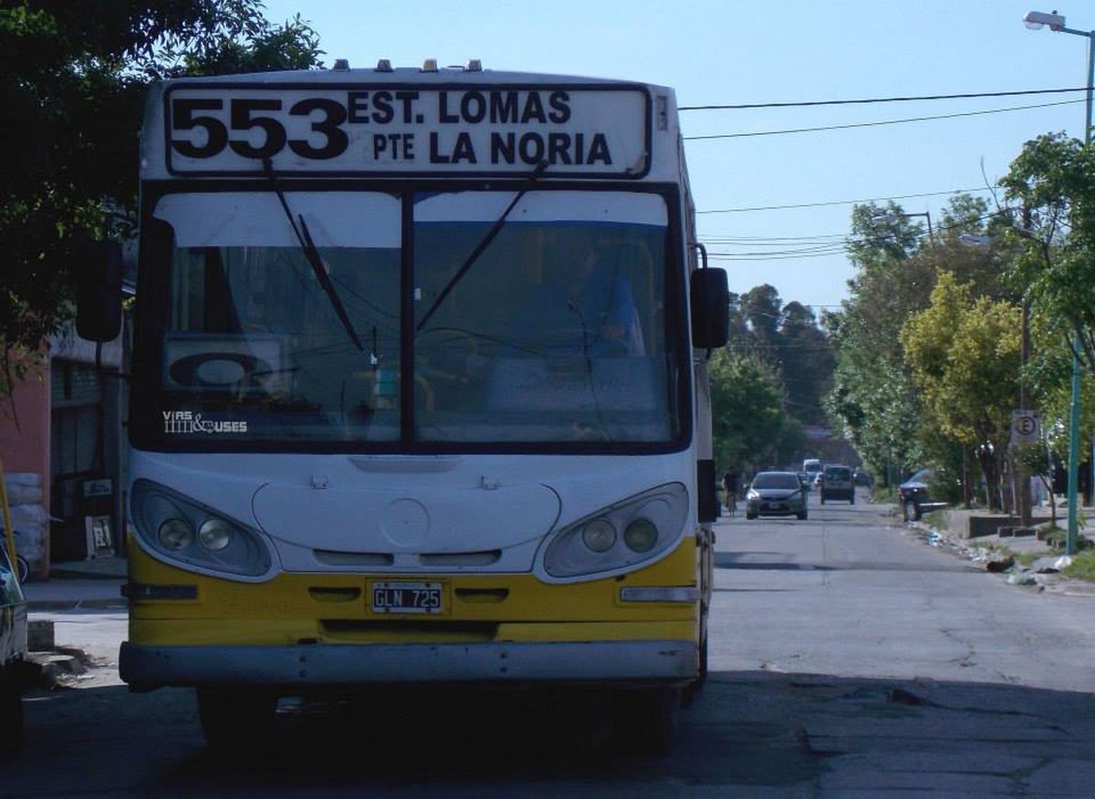 Más líneas de colectivos del Conurbano permiten pagar con tarjeta, celular o QR, sin necesidad de usar exclusivamente la SUBE.