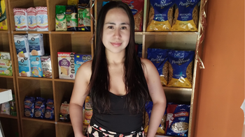 La historia de la almacenera de Llavallol que sueña con convertirse en cantante de cumbia