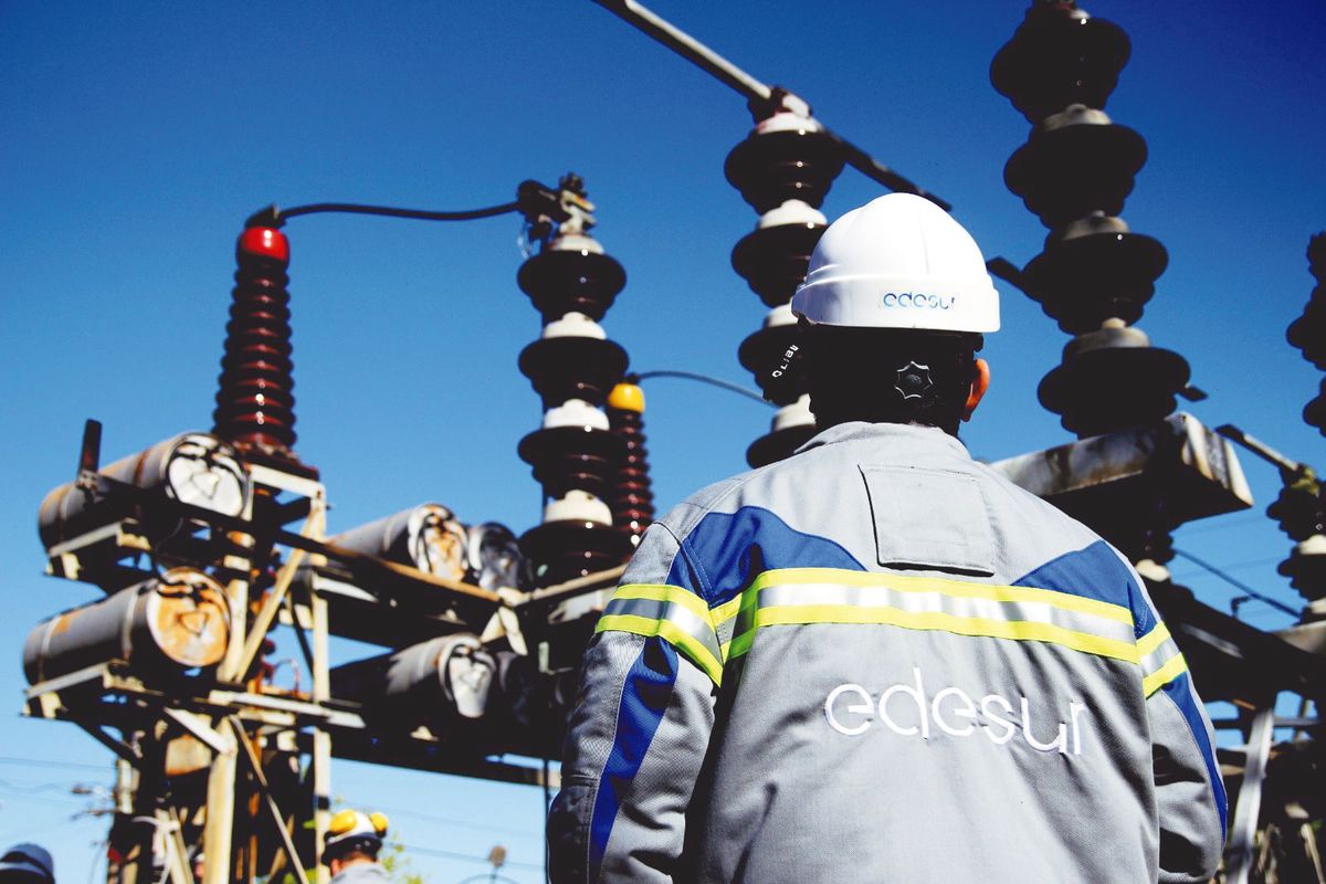 La oficina de Defensa al Consumidor del Municipio de San Vicente inicia reclamos y gestiona planes de pago ante facturas altas. 