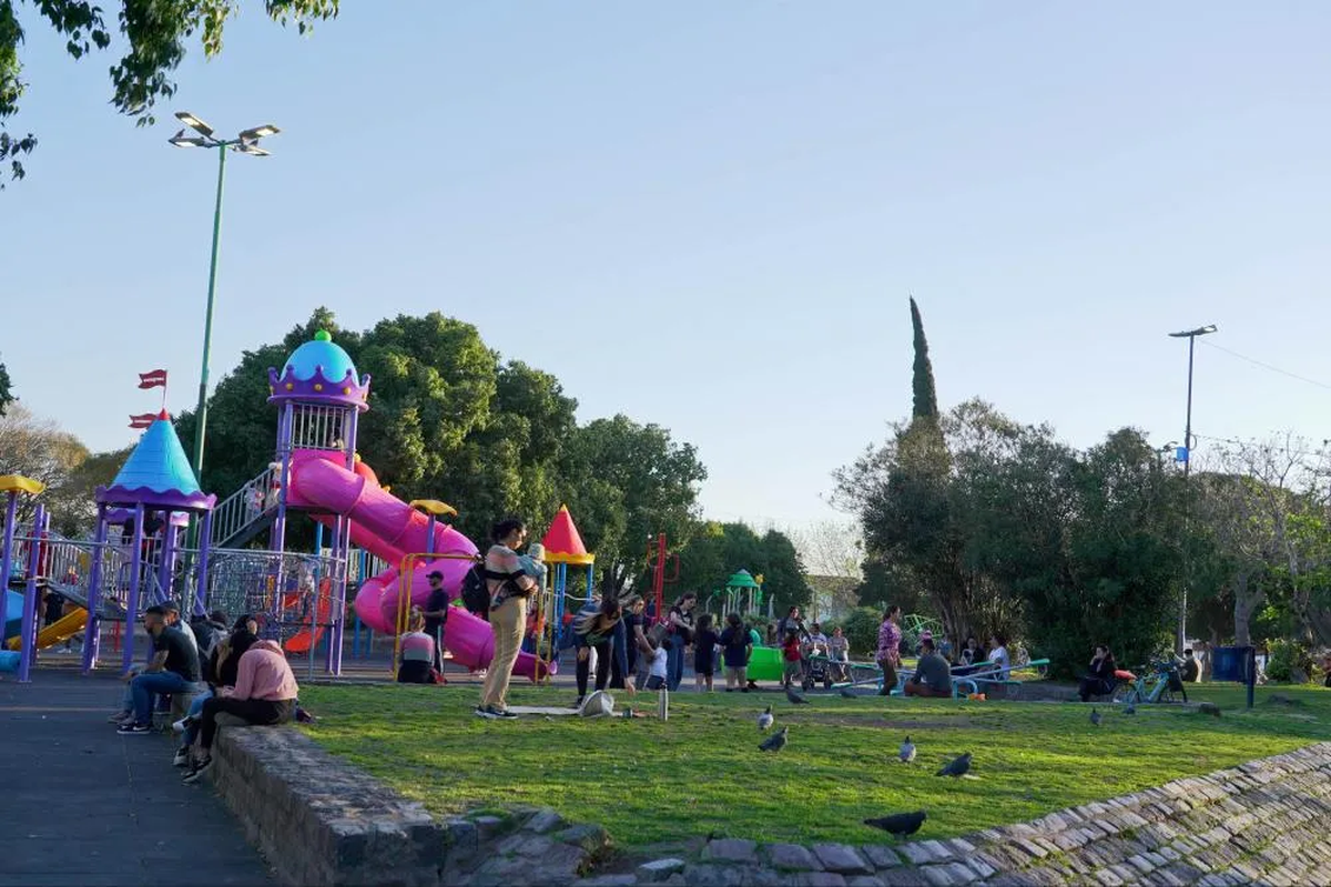 La feria se desarrollará en la Plaza Libertada de Lomas.