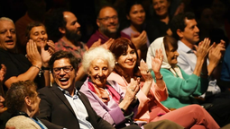 Cristina Kirchner y Axel Kicillof estuvieron juntos en un homenaje a Abuelas de Plaza de Mayo en medio de la interna K