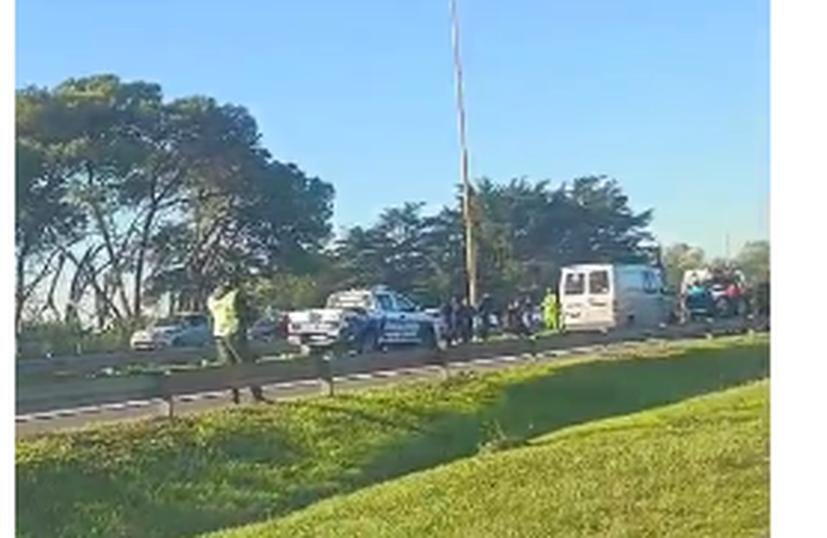 El accidente ocurrió esta madrugada en la Autopista Ezeiza-Cañuelas. 