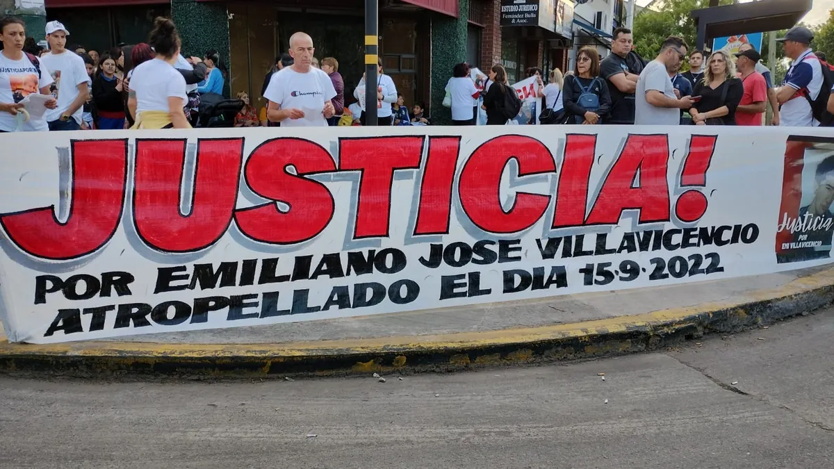 La familia de Emiliano Villavicencio realizó varias marchas para pedir justicia. 