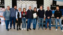 esteban echeverria: entregaron equipamiento a 62 instituciones educativas para fortalecer el servicio alimentario escolar