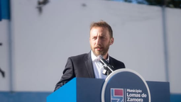 federico otermin acompano el inicio del ciclo lectivo en una primaria de temperley