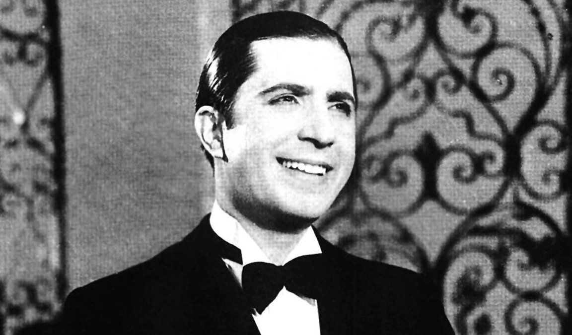 El Zorzal Criollo era habitué del Hipódromo de Temperley y se cree que visitó el bar.