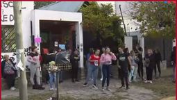Grave denuncia contra un profesor de un jardín de Banfield: Vendía contenido de abuso infantil de nuestros hijos.
