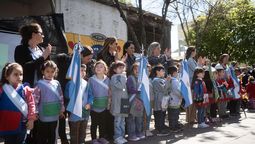 lomas: celebraron los 50 anos del jardin 911 de temperley