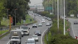 autopista ezeiza-canuelas: le dispararon 8 veces a un motociclista para robarle