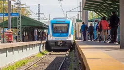 este jueves, el tren roca vuelve a circular a 30km/h