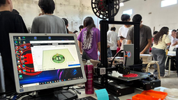 la expo de la tecnica 1 de monte grande volvio a abrir las puertas y mostro la innovacion de los estudiantes