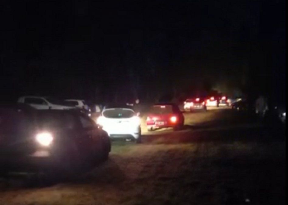 Masiva fiesta clandestina en Almirante Brown