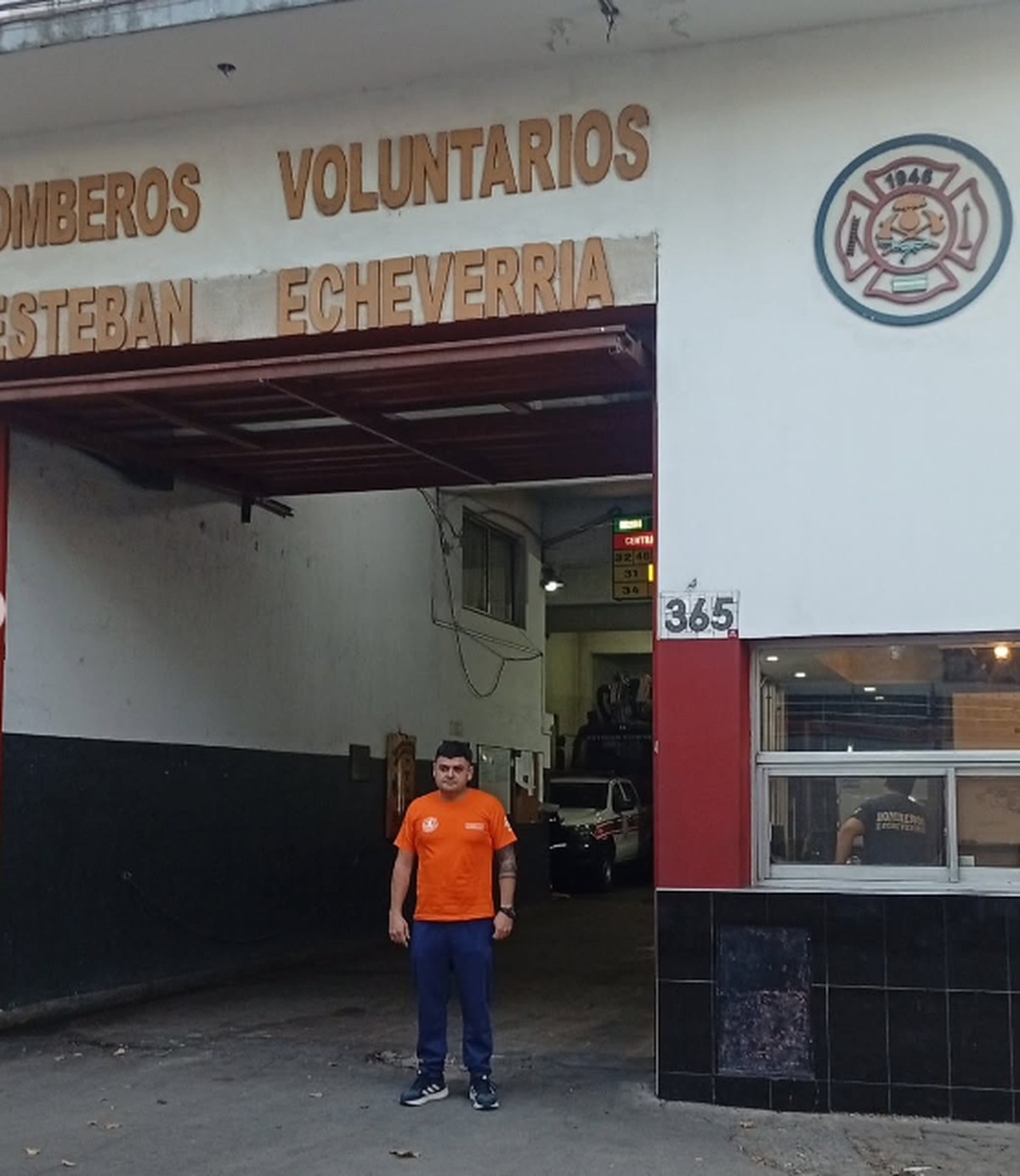 El suboficial principal Mauro Lombardi fue nuevamente convocado para formar parte de la Brigada Forestal de la Federación Bonaerense en los operativos por los incendios forestales en la Patagonia.