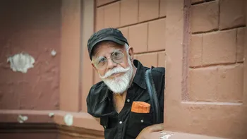Dos vecinos de Luis Guillón estrenaron un documental sobre Rocambole