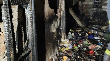 Almirante Brown: feroz incendio destruyó una vivienda en Ministro Rivadavia