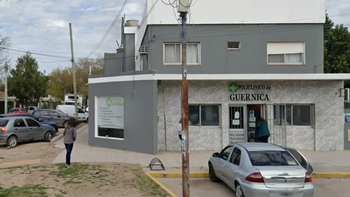 Policlínico Guernica vs PAMI: Quieren que cerremos la clínica para comprarla por dos mangos
