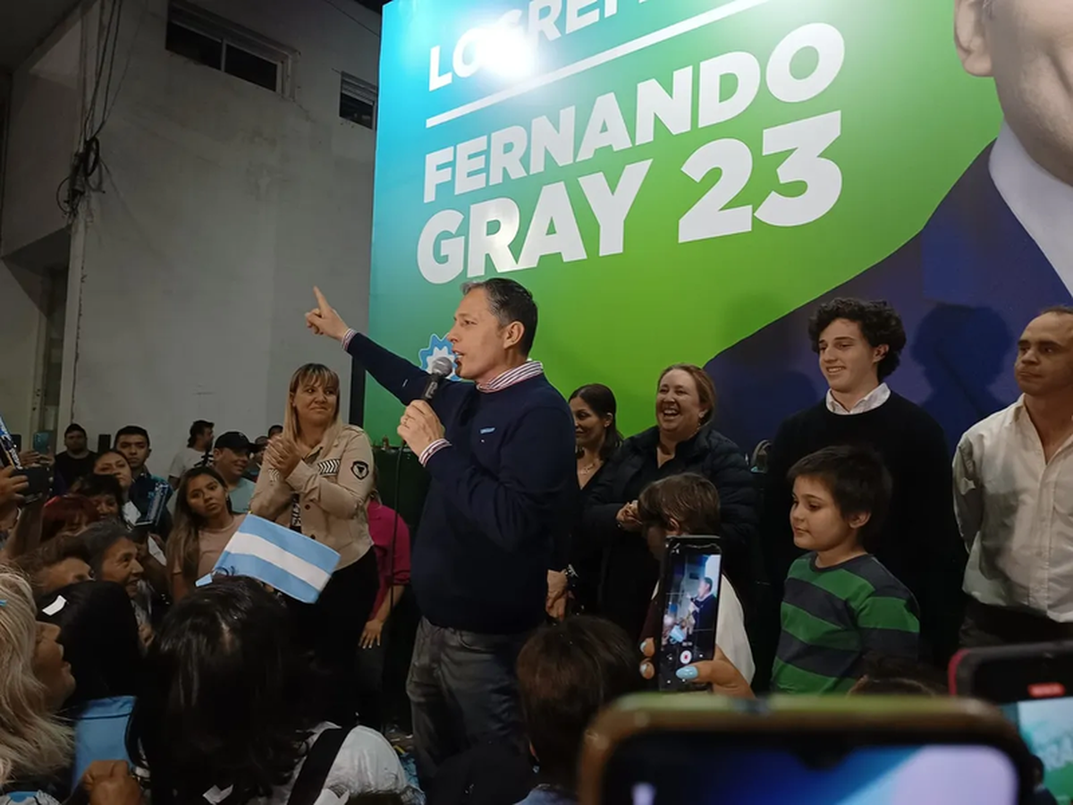 Fernando Gray logró la reelección en Esteban Echeverría con el 47 por ciento de los votos.
