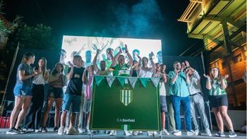 El Club Atlético Banfield cumple 130 años y convoca a un festejo en la Plaza del Campeón