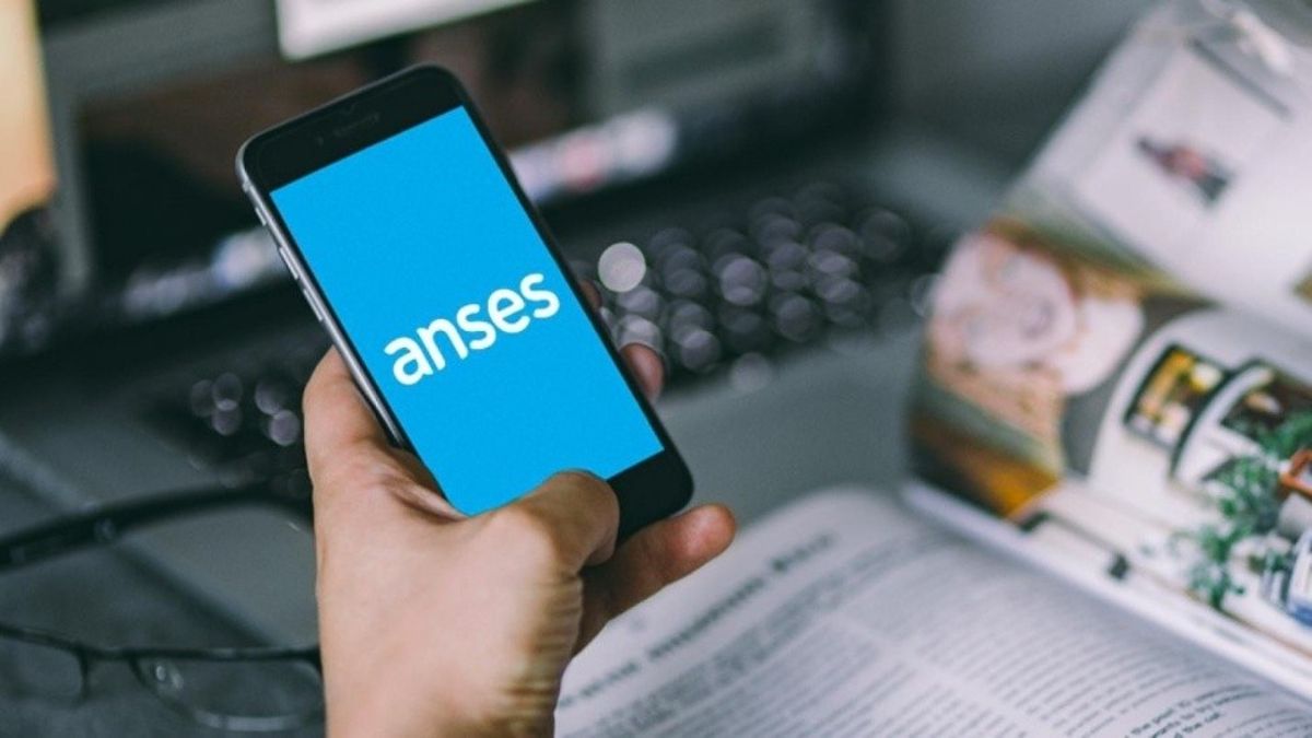 Fin de semana largo: ANSES paga hasta $ 2400 y ofrece descuentos en compras, viajes y turismo