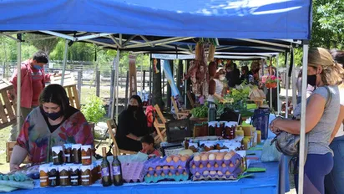 La feria de productores rurales de Almirante Brown se realizará este sábado 22 de octubre.