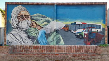 El nuevo mural del cementerio de Rafael Calzada con un detalle que emociona a los trabajadores del lugar
