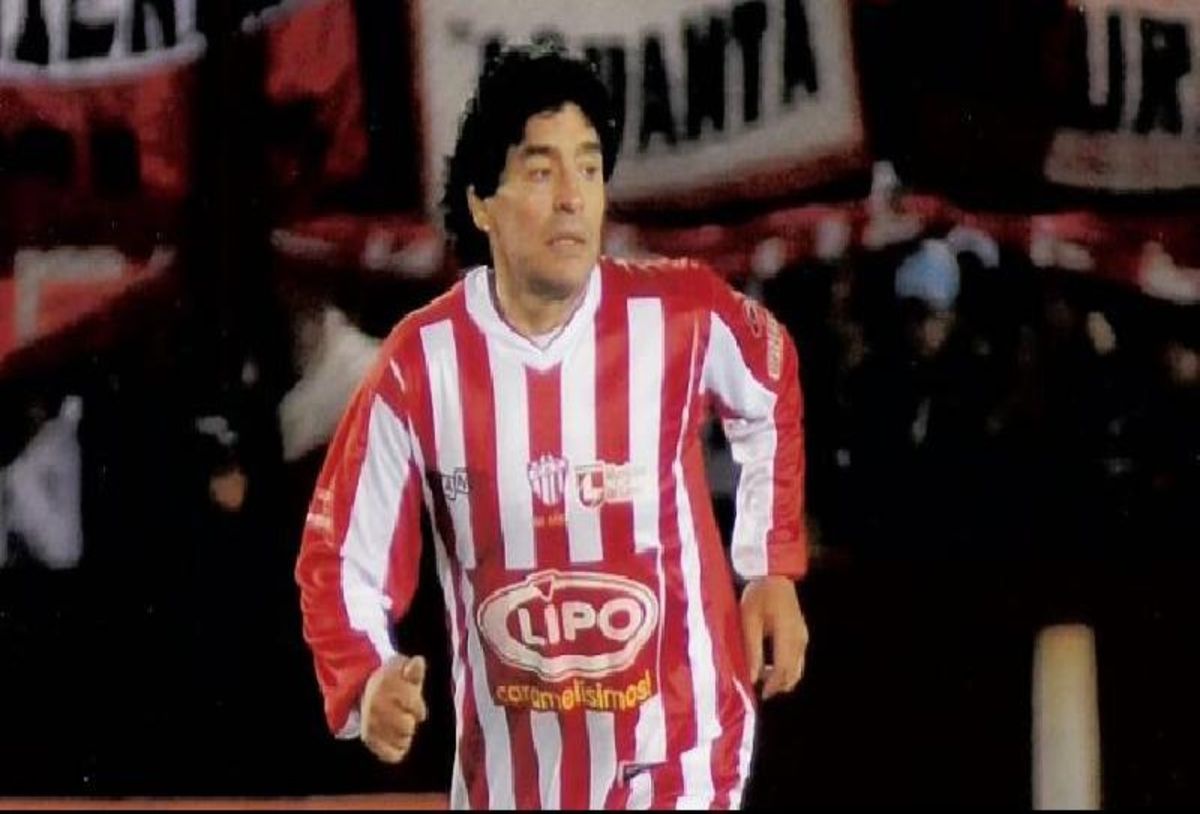 Yo soy de Boca y de Lanús: el día que Maradona emocionó al Granate y a Talleres de Escalada