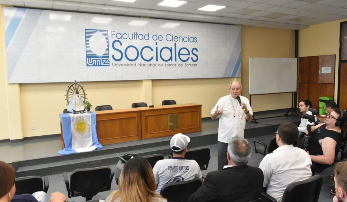 La UNLZ celebró la Jornada Mundial de los Pobres en un encuentro con referentes sociales