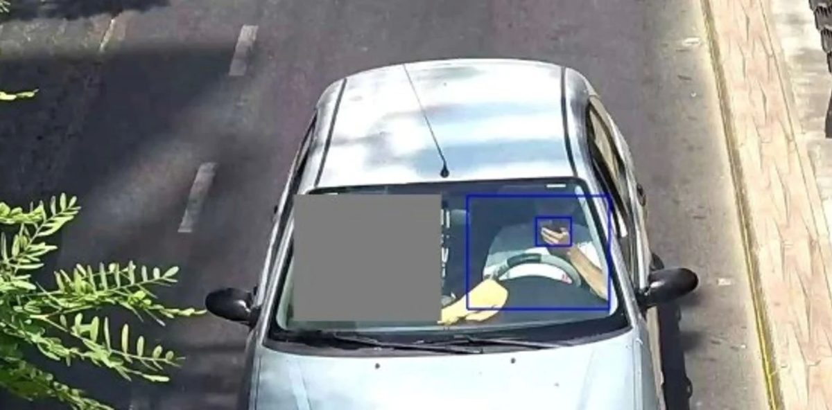 Nuevas fotomultas: qué se penaliza dentro del auto